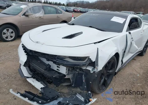 2016 Chevrolet Camaro 2Ss from USA, damaged, VIN 1G1FH1R78G0124691